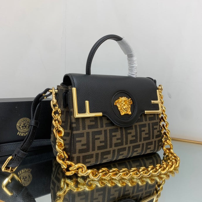 Amelia's Bag Gallery - VAR Bags - 233