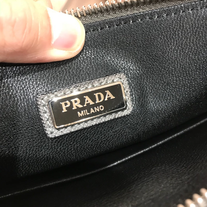 Amelia - PD Wallets - 069