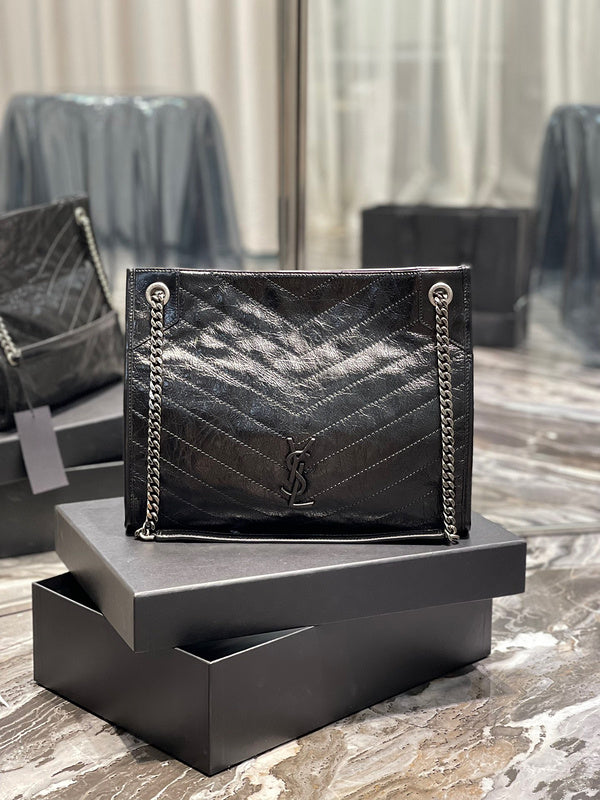 Amelia - YSL Bag - 3949