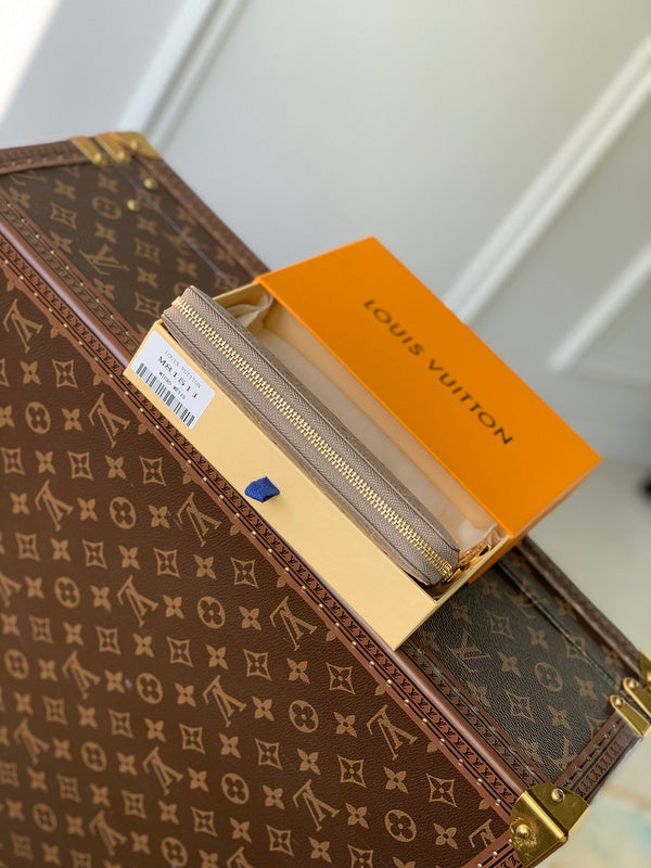 Glami-i LOV Wallets - 345