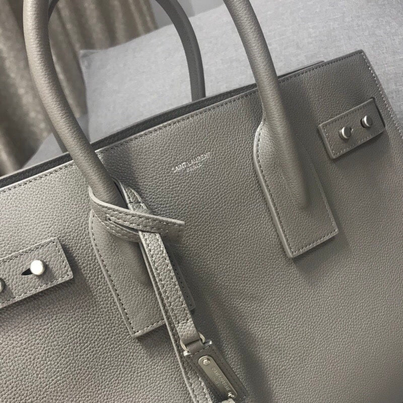 Amelia - YSL Bag - 2251