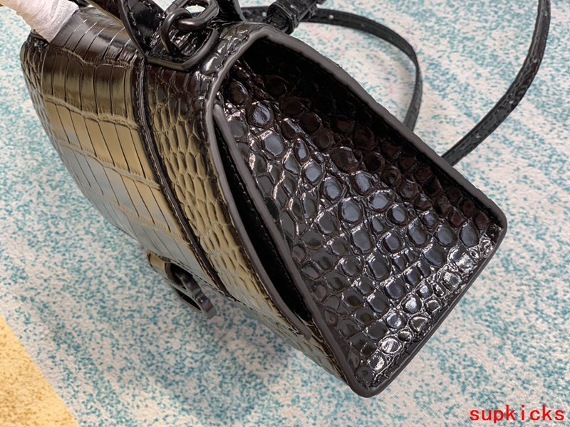 Amelia- BG Hourglass Bags - 142