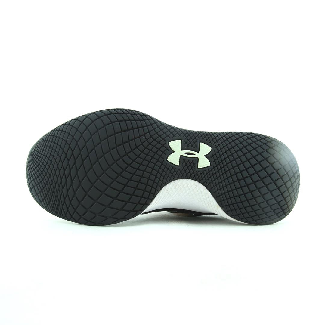 UNDER ARMOUR CHARGED BREATHE LACE
