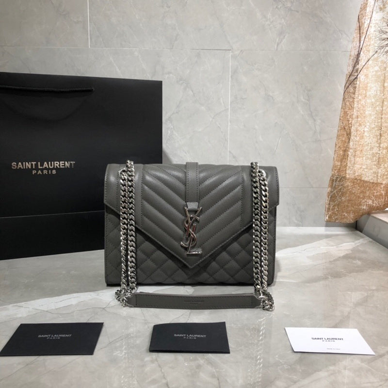 Amelia - YSL Bag - 4040
