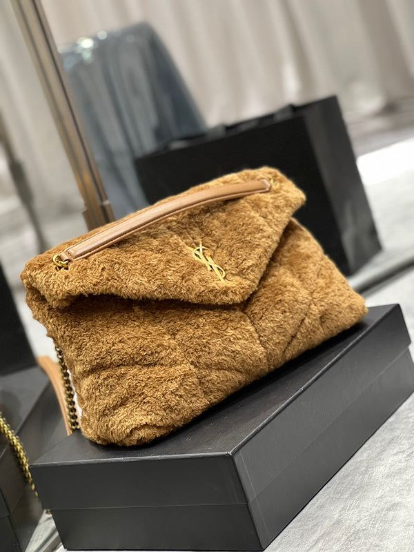 Amelia - YSL Bag - 4161