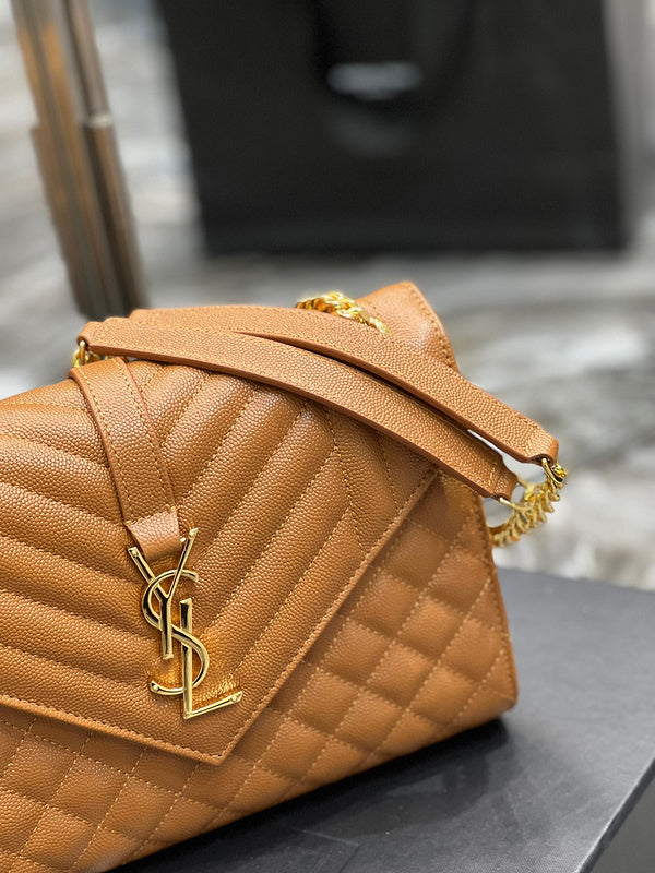 Amelia - YSL Bag - 1892