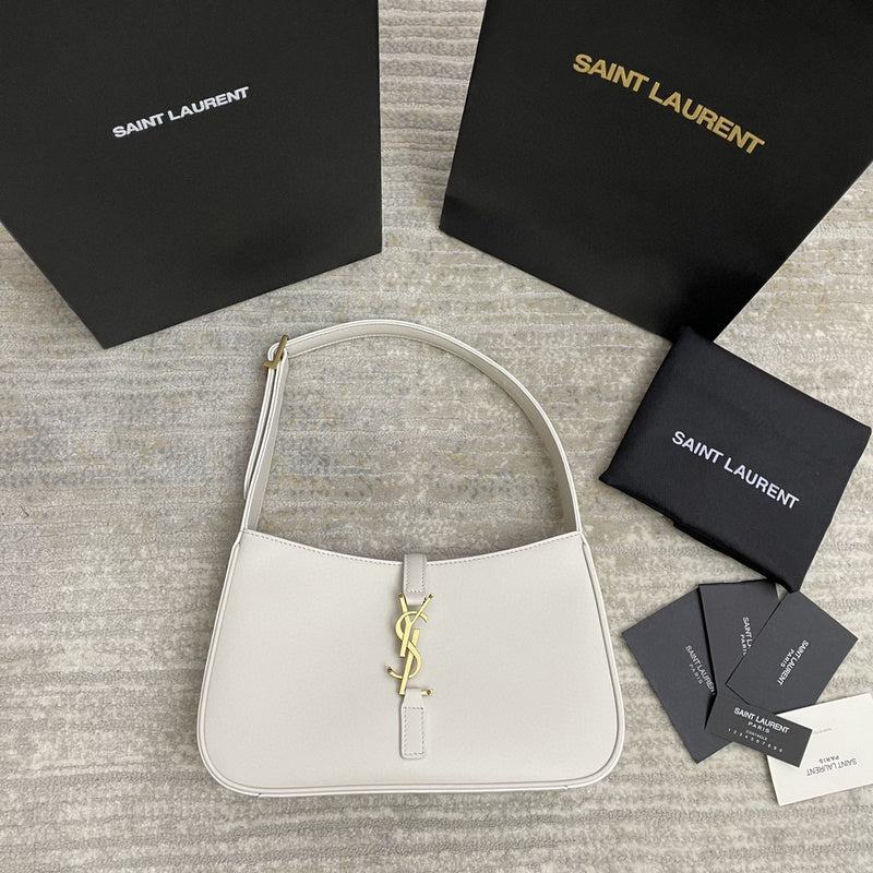 Amelia - YSL Bag - 3803