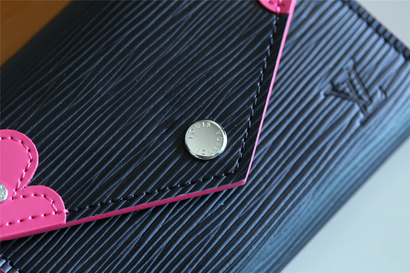 Fan Fashion Lu-Vi bags - 9378