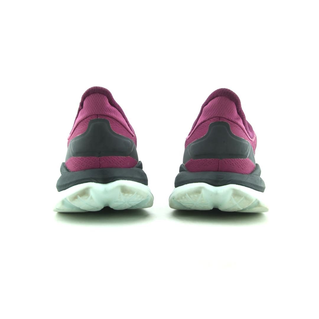 HOKA ONE ONE MACH 4