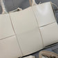 B-VENETA STYLISH HANBAGS FOR WOMEN - 259