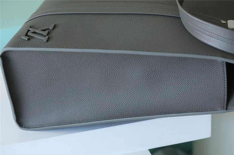 Fan Fashion Lu-Vi bags - 10031