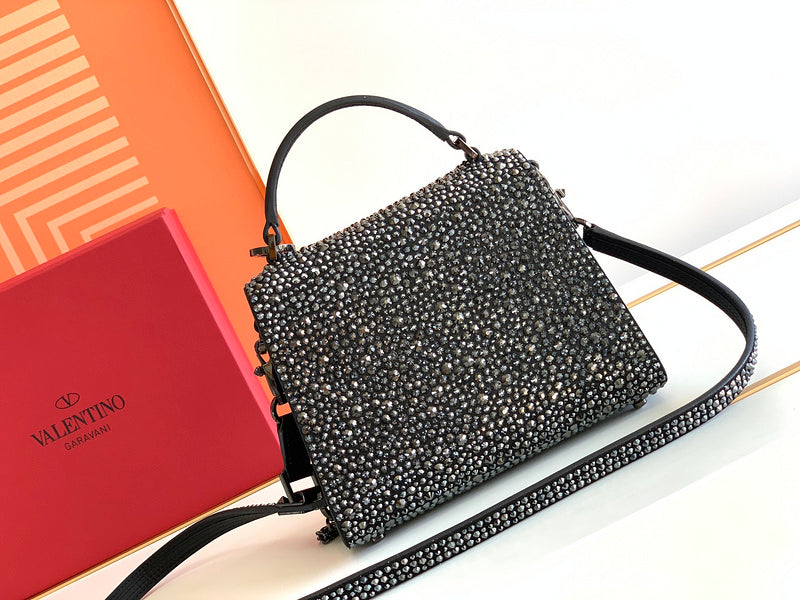 Amelia's Bag Gallery - VEL Bags - 213