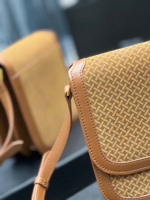 Amelia - YSL Bag - 4166