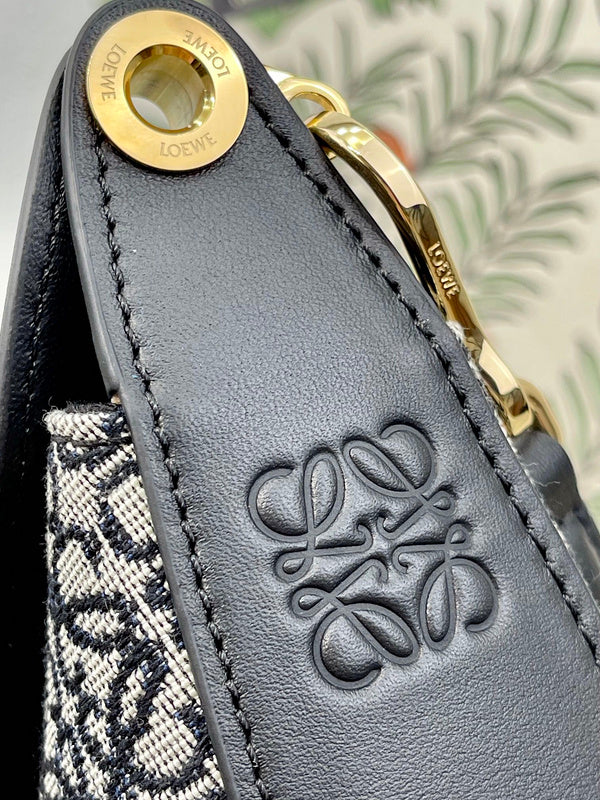 Amelia's Bag Gallery - LWO Bags - 801