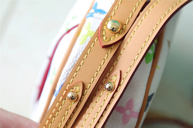 Fan Fashion Lu-Vi bags - 8845