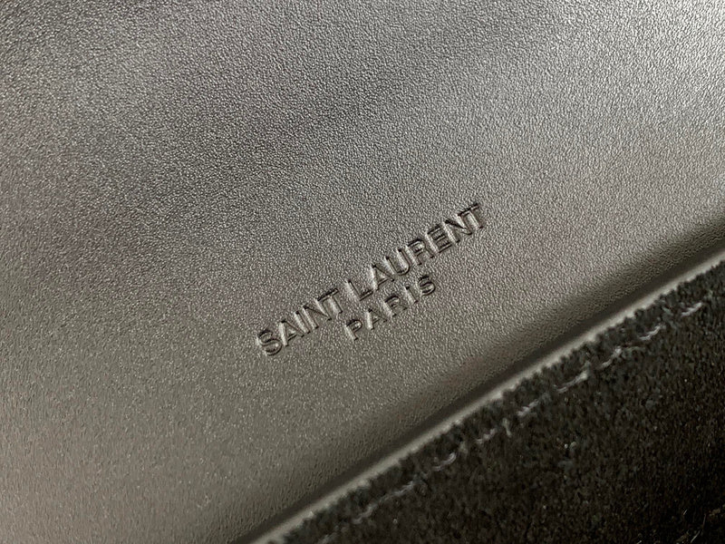 Amelia - YSL Bag - 4130