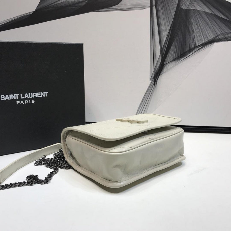 Amelia - YSL Bag - 2892