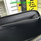 Amelia - CAH Wallet - 020