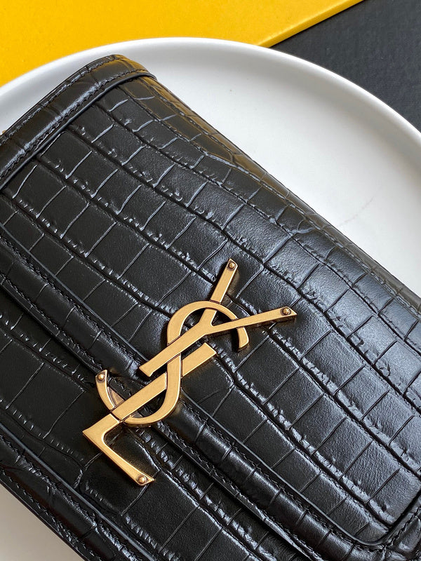 Amelia - YSL Bag - 4183