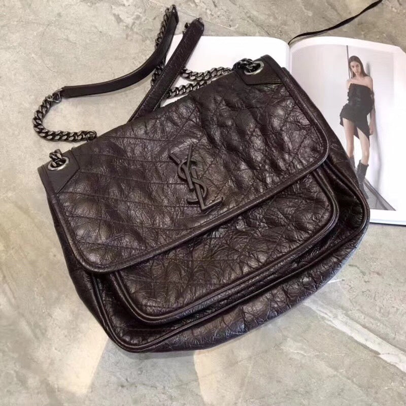 Amelia - YSL Bag - 3884