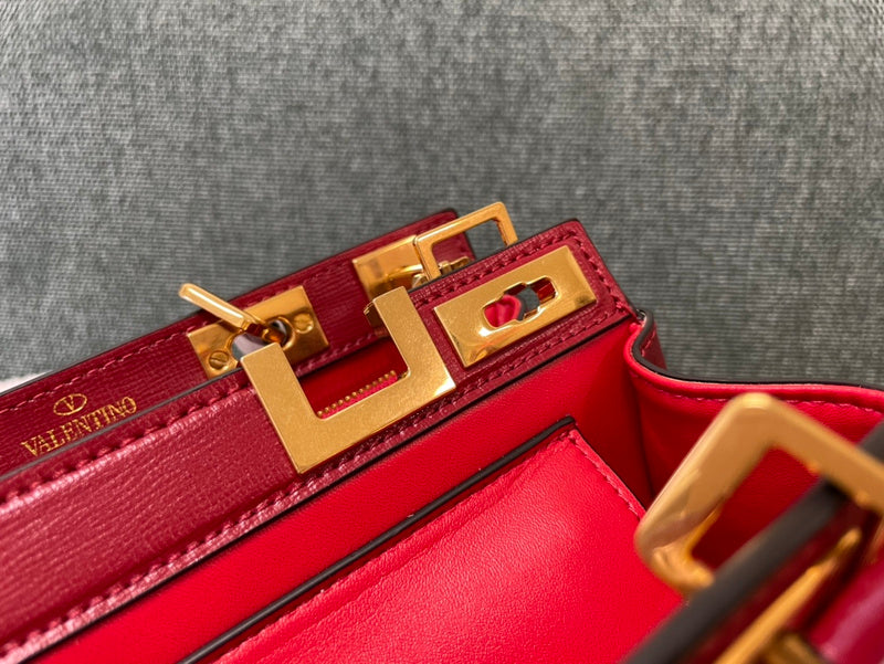 Amelia's Bag Gallery - VEL Bags - 836