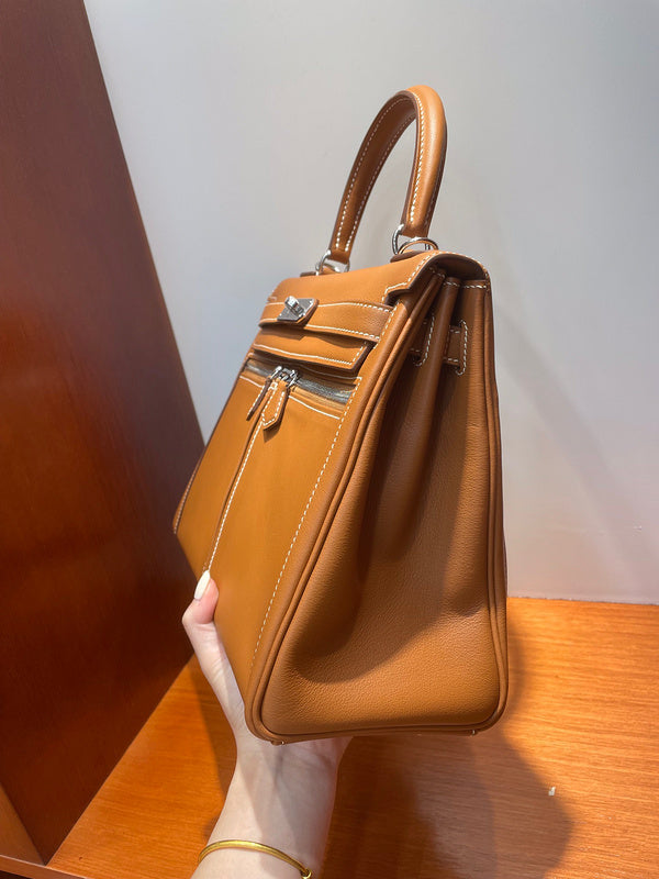 Amelia - HMS Bags - 1814