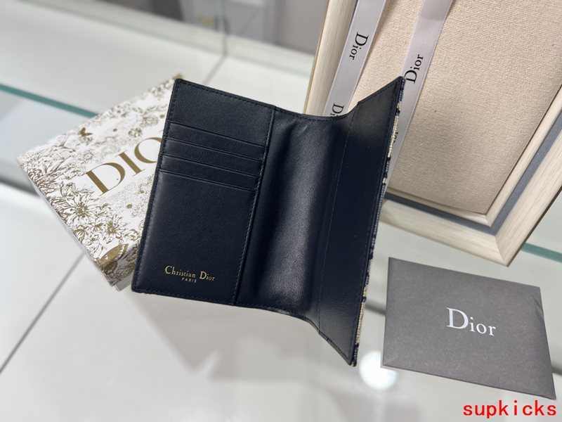Amelia- Mix Wallets - 232
