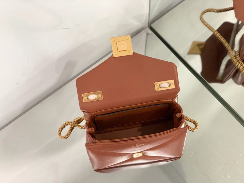 Amelia's Bag Gallery - VEL Bags - 347