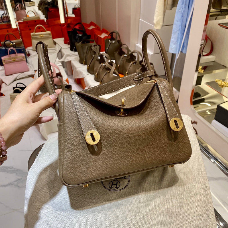 Amelia - HMS Bags - 1752