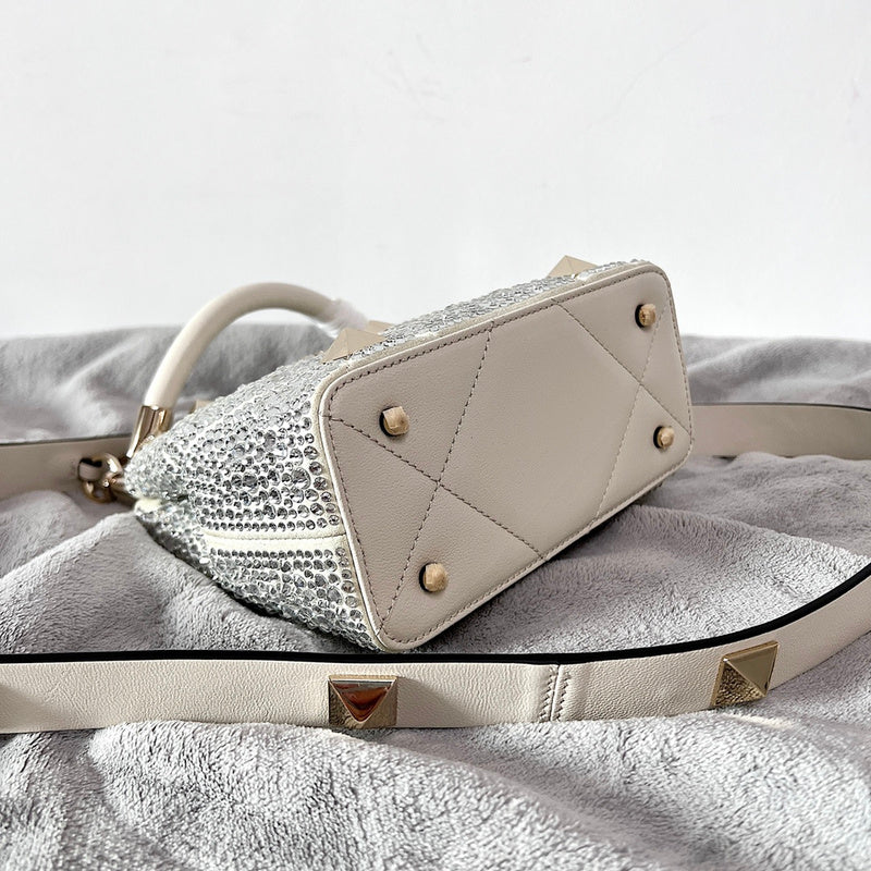 Amelia's Bag Gallery - VEL Bags - 978