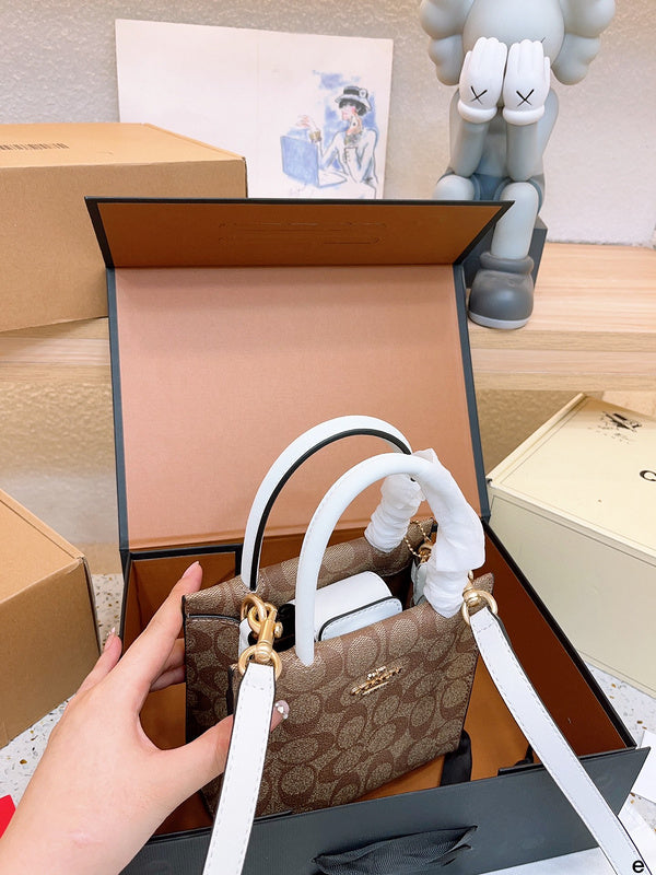 Amelia - CCH Bags - 089