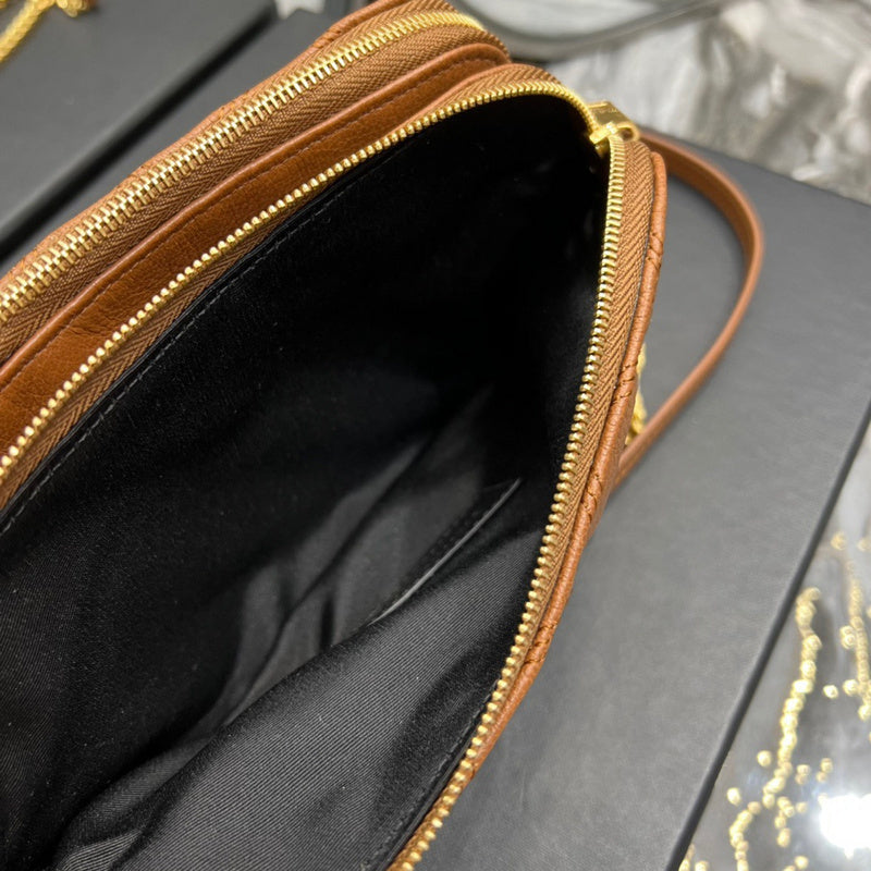 Amelia - YSL Bag - 3746