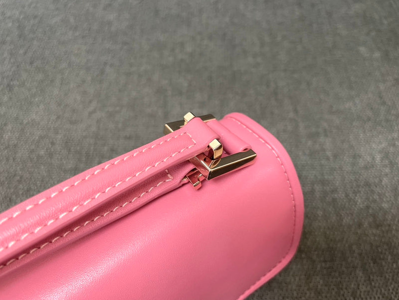 VAL LUXURY BAGS - FOR FASHION LOVERS  AFFORDABLE LUXURY BAGS- 129