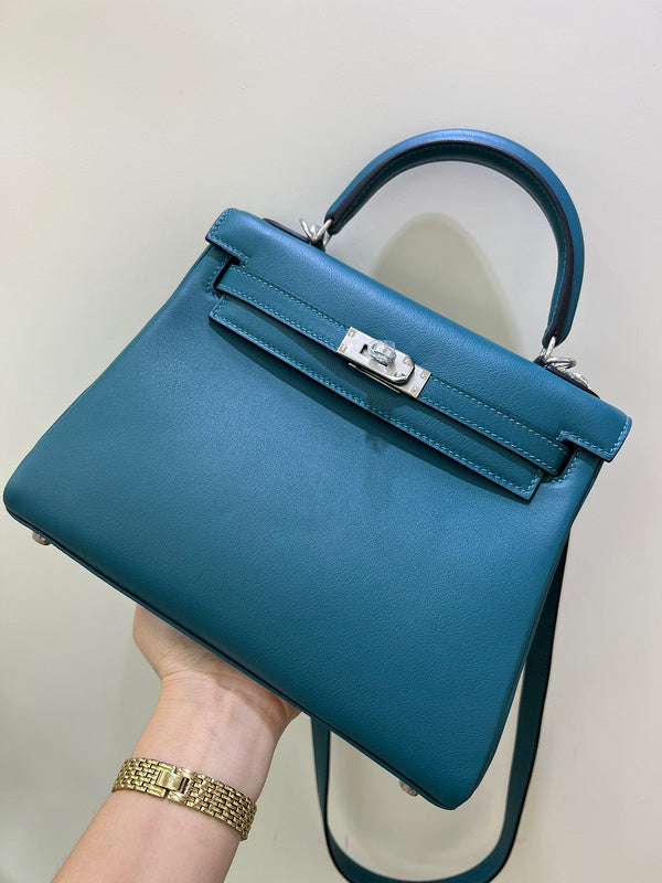 Amelia - HMS Bags - 1729