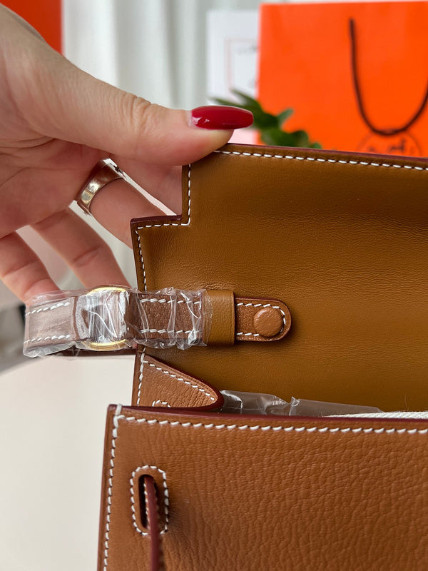 LO - HMS Luxury Bags - 823