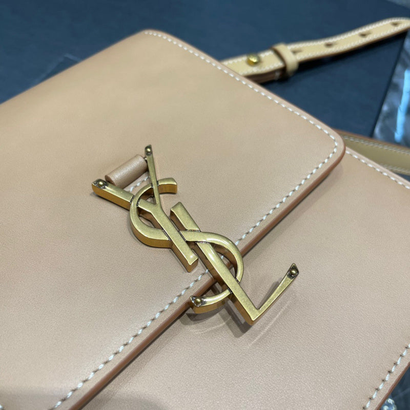Amelia - YSL Bag - 3912