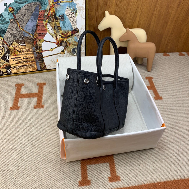 Amelia - HMS Bags - 1711
