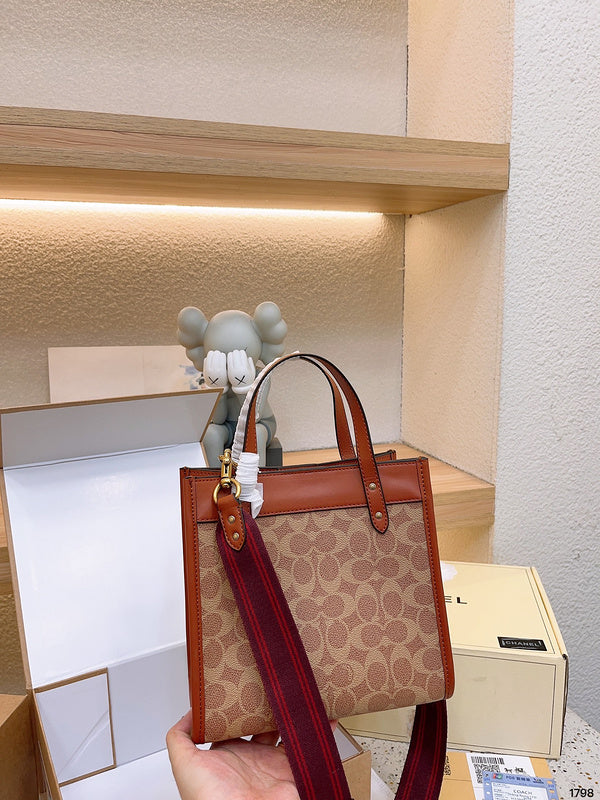 Amelia - CCH Bags - 011