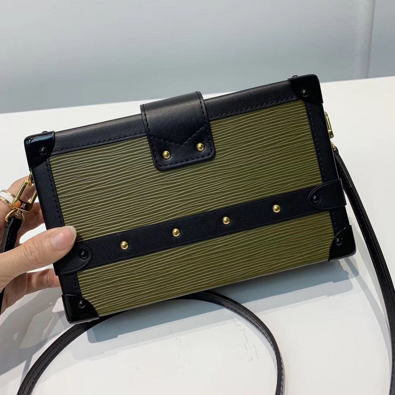 Fan Fashion Lu-Vi bags - 17855