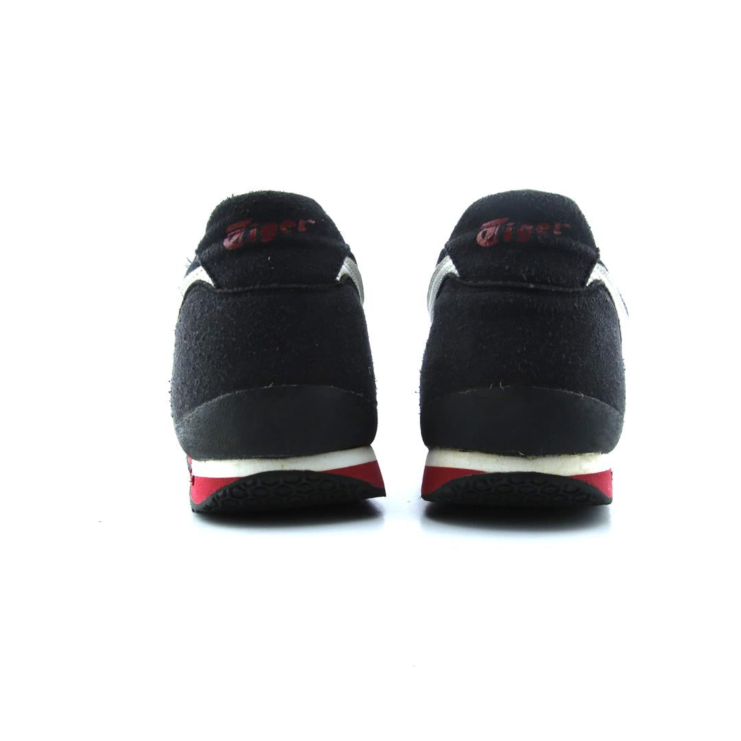 ONITSUKA TIGER ULTIMATE 81