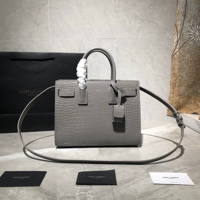 Amelia - YSL Bag - 4023