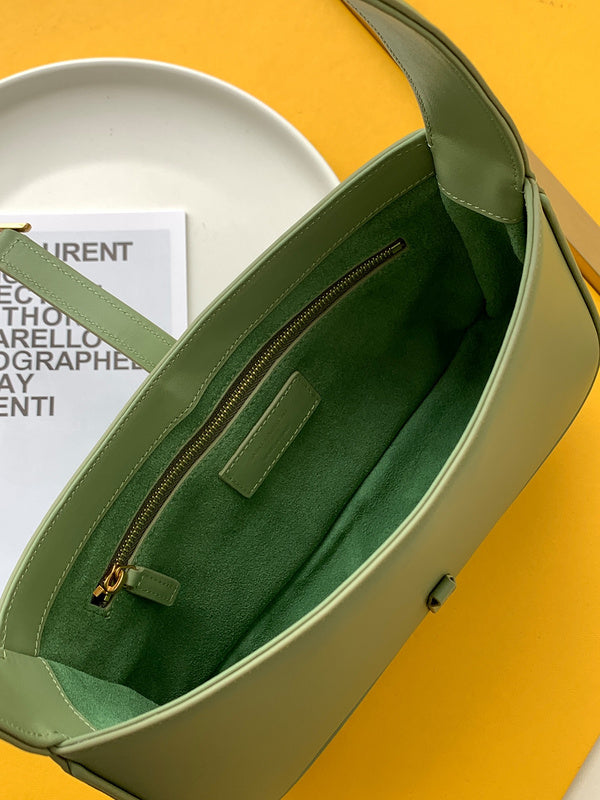 Amelia - YSL Bag - 4125