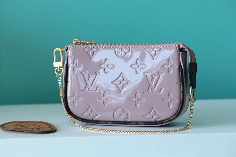 Fan Fashion Lu-Vi bags - 8844