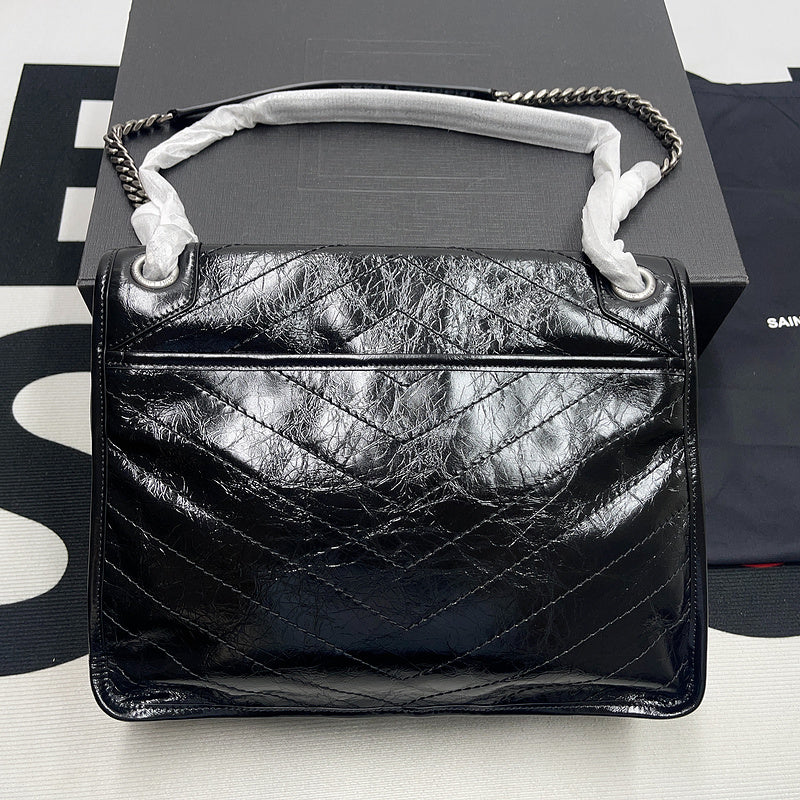 Amelia - YSL Bag - 2234
