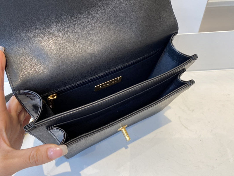 Wellow Bags - Chanel - Bags  - 553