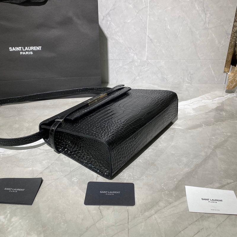 Amelia - YSL Bag - 4089