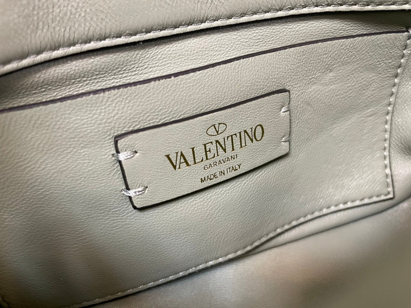 VAL LUXURY BAGS - FOR FASHION LOVERS  AFFORDABLE LUXURY BAGS- 1152