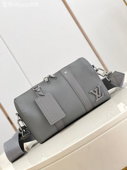 Fan Fashion Lu-Vi bags - 16988