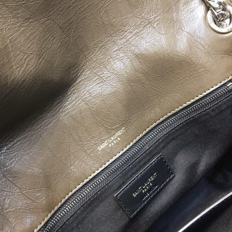 Amelia - YSL Bag - 2784