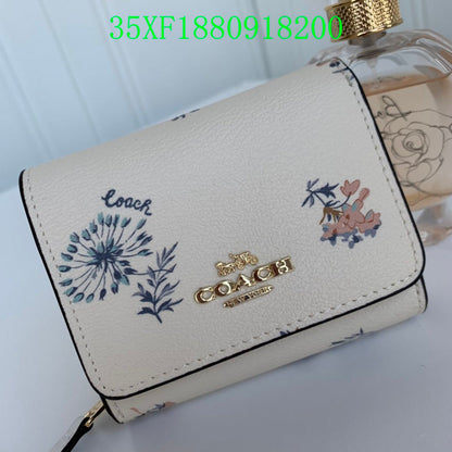 Amelia - CAH Wallet - 071